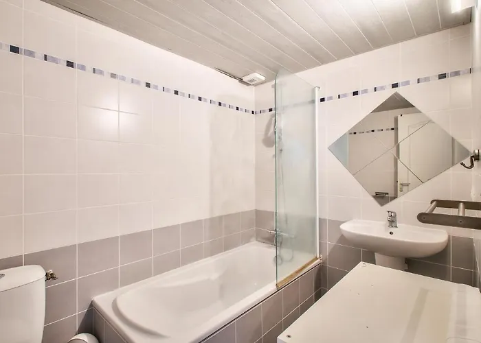 Nocnoc - Du Vieux Pressoir, Piscine Chauffée Et Couverte